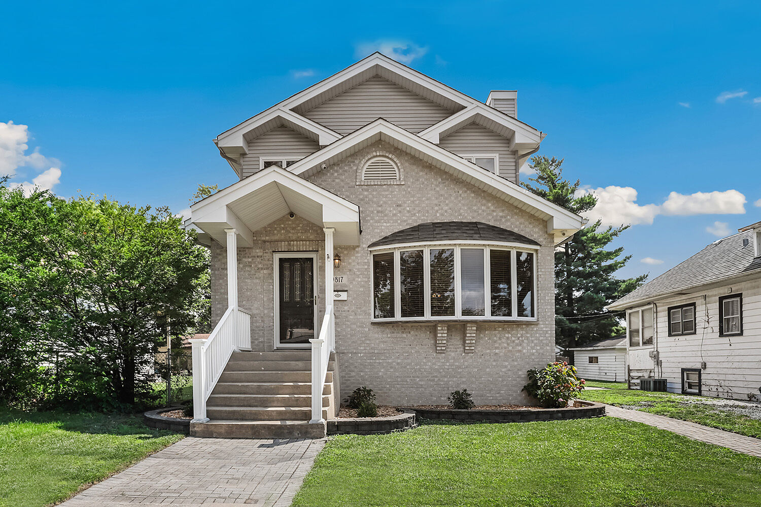 Property Photo:  9817 Minnick Avenue  IL 60453 