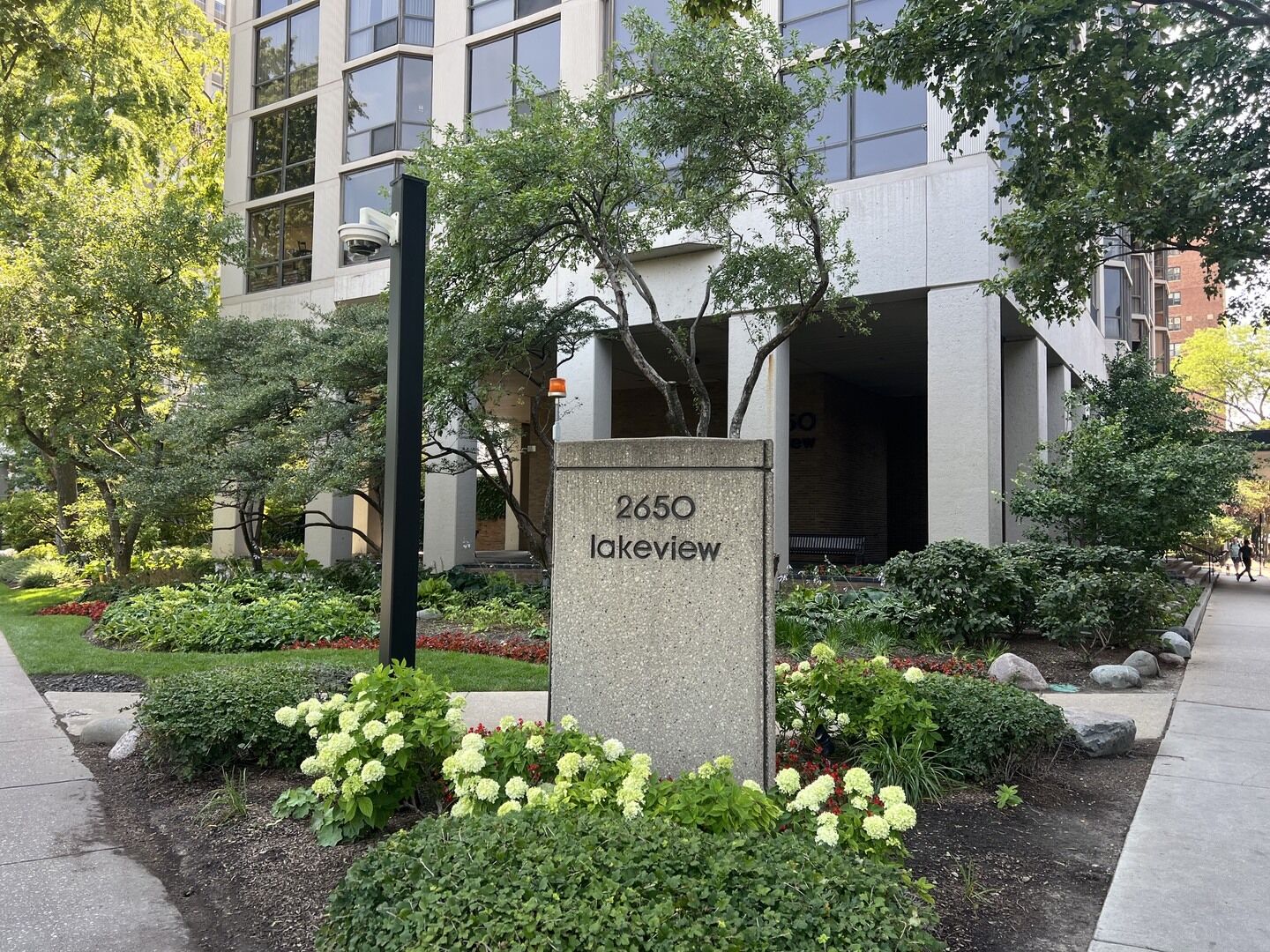 Property Photo: 2650 N Lakeview Avenue 3708 IL 60614