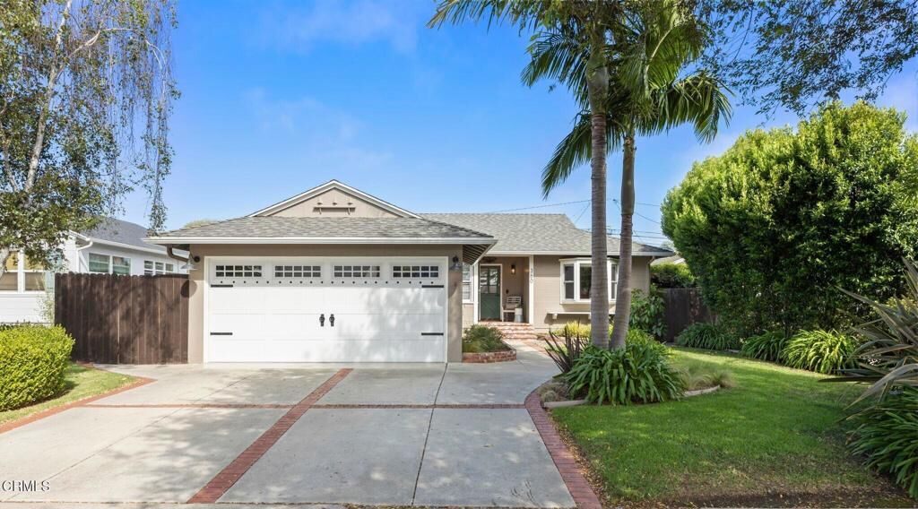 Property Photo:  360 S Dos Caminos Avenue  CA 93003 