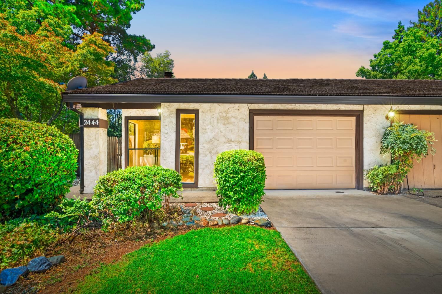 Property Photo:  2444 Rashawn Drive  CA 95670 
