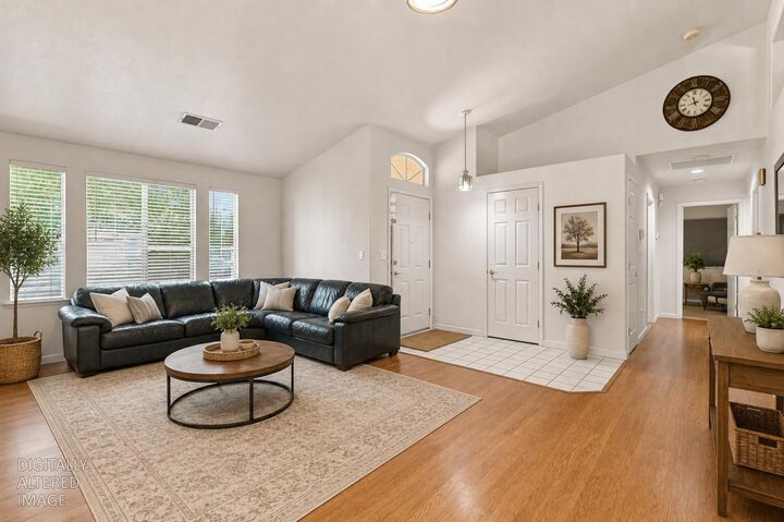 Property Photo: 6408 Brockenhurst Drive CA 95758