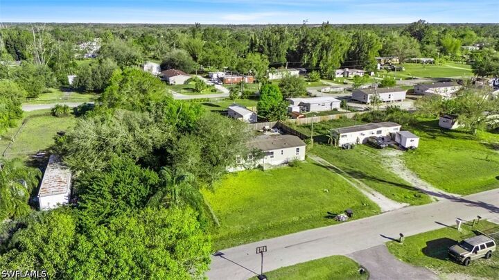Property Photo: 8405 Nault Road FL 33917