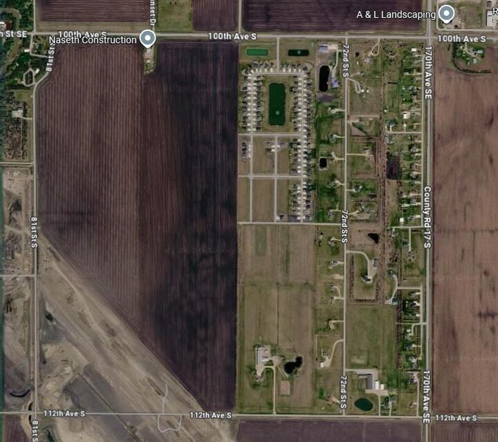 Property Photo:  7400 104 Avenue  ND 58047 