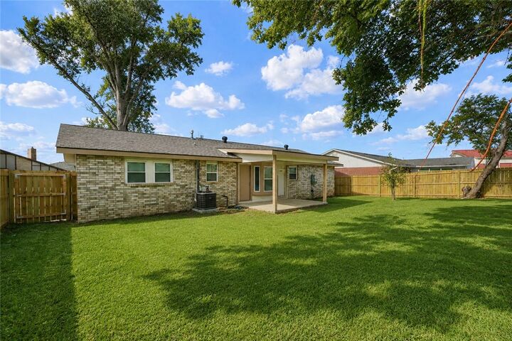 Property Photo: 1312 Wood Street AR 72756