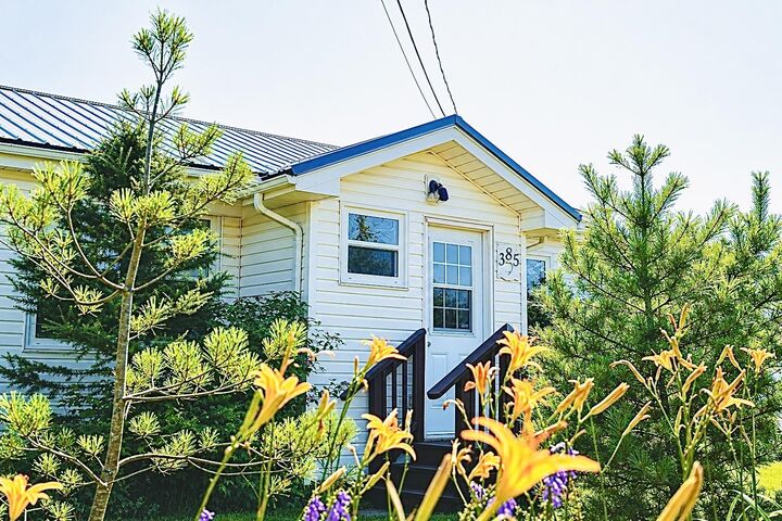 Property Photo:  385 Campbell Avenue  PE C0A 1R0 