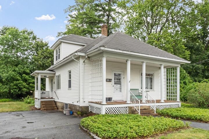 Property Photo:  27 Foss Rd  MA 01440 