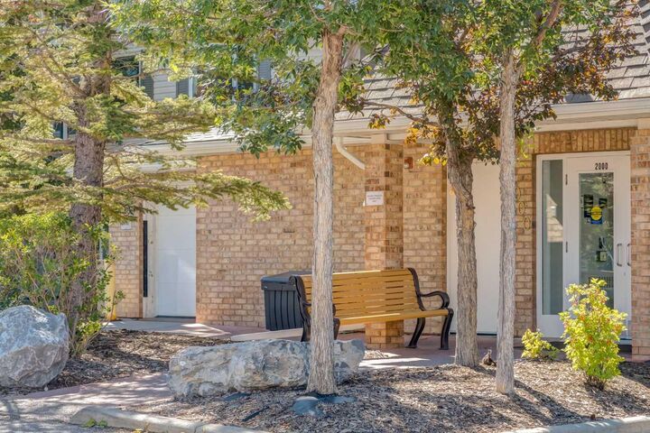 Property Photo:  950 Arbour Lake Road NW 2301  AB T3G 5B3 