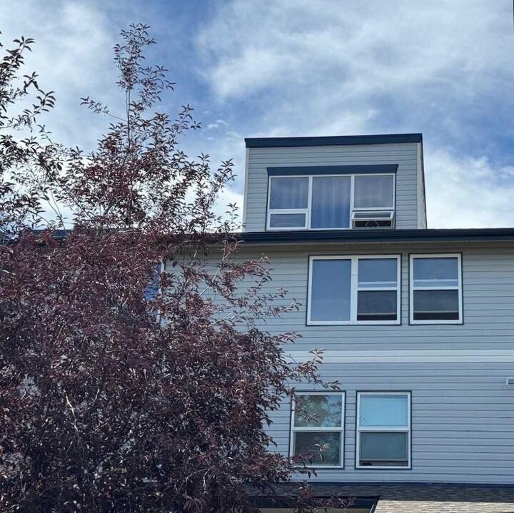 Property Photo: 7201 Poplar Drive 2204 AB T8V 6C5