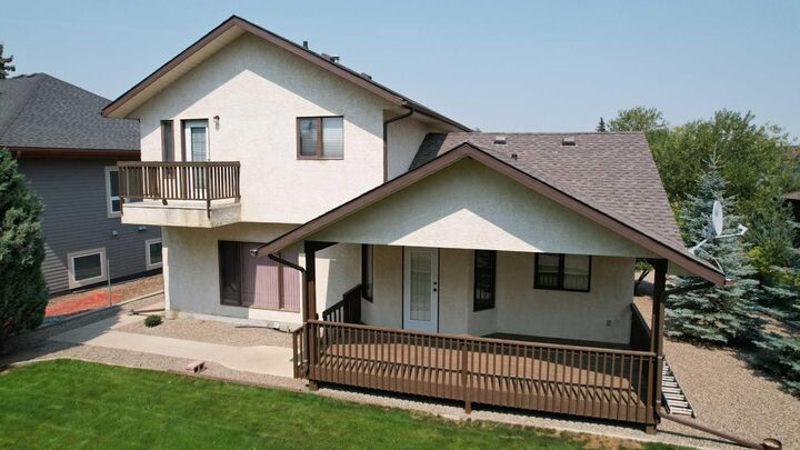 Property Photo: 241 Fairway Drive AB T1M 1M9