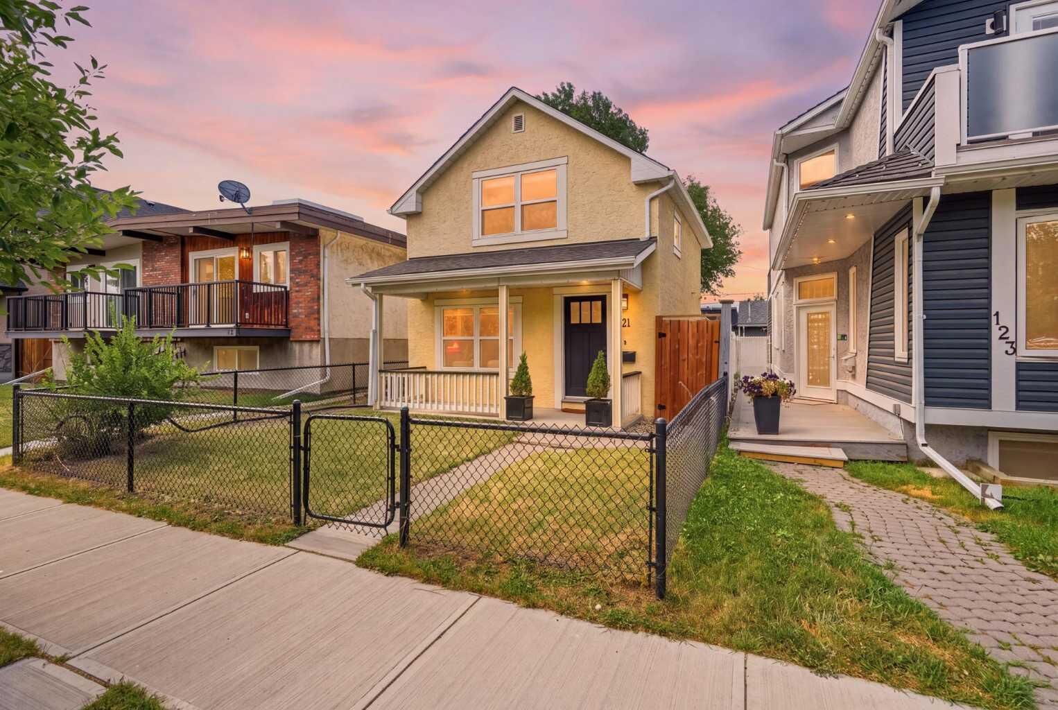Property Photo: 121 15 Street NW AB T2N 2A8