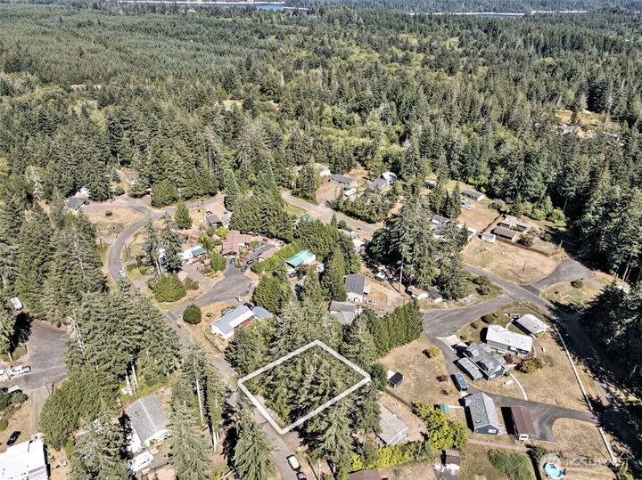 Property Photo:  270 E Budd Drive  WA 98584 