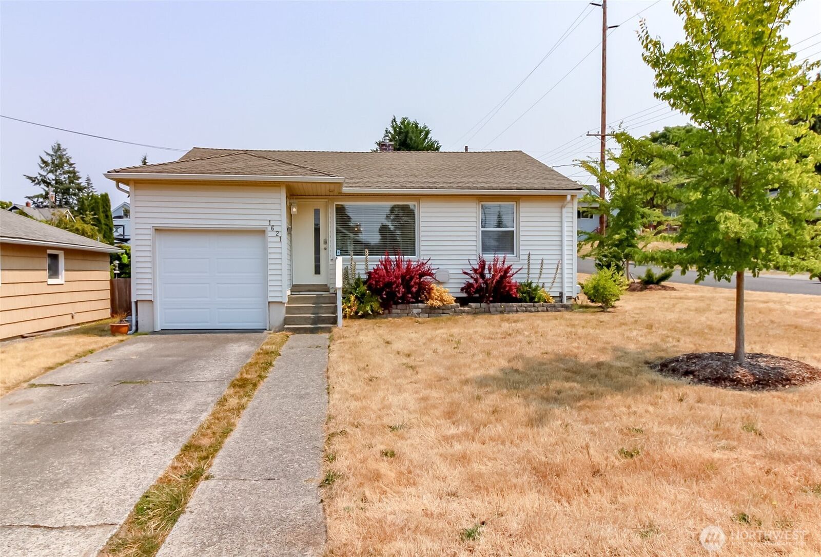 Property Photo: 1621 S Durango Street WA 98405