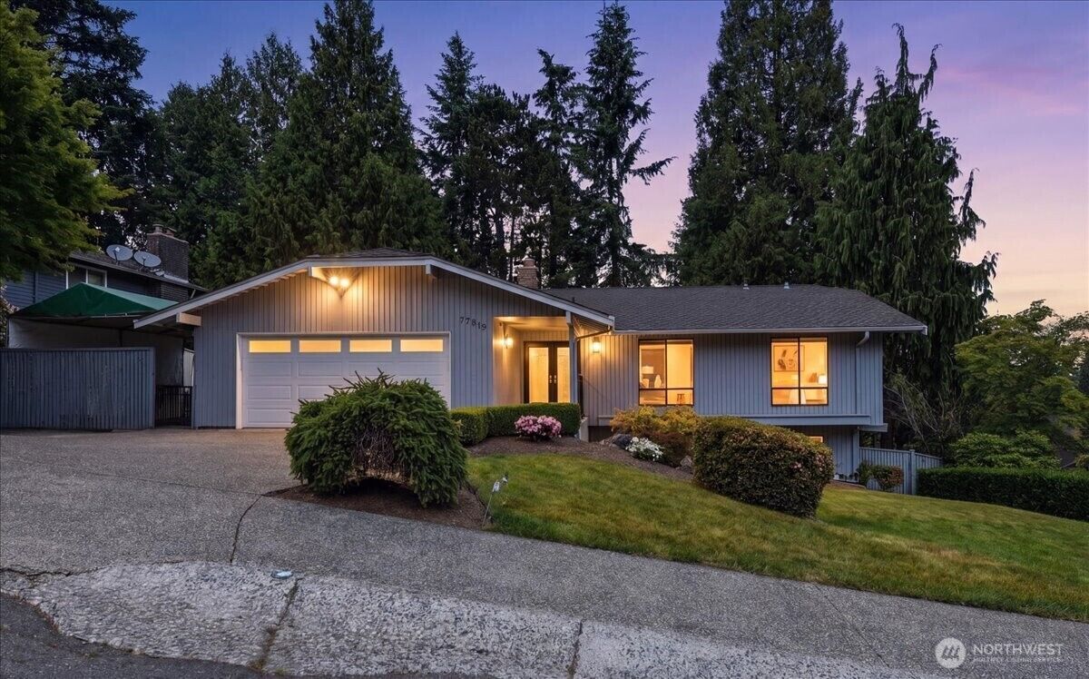 Property Photo: 17816 NE 12th Street WA 98008