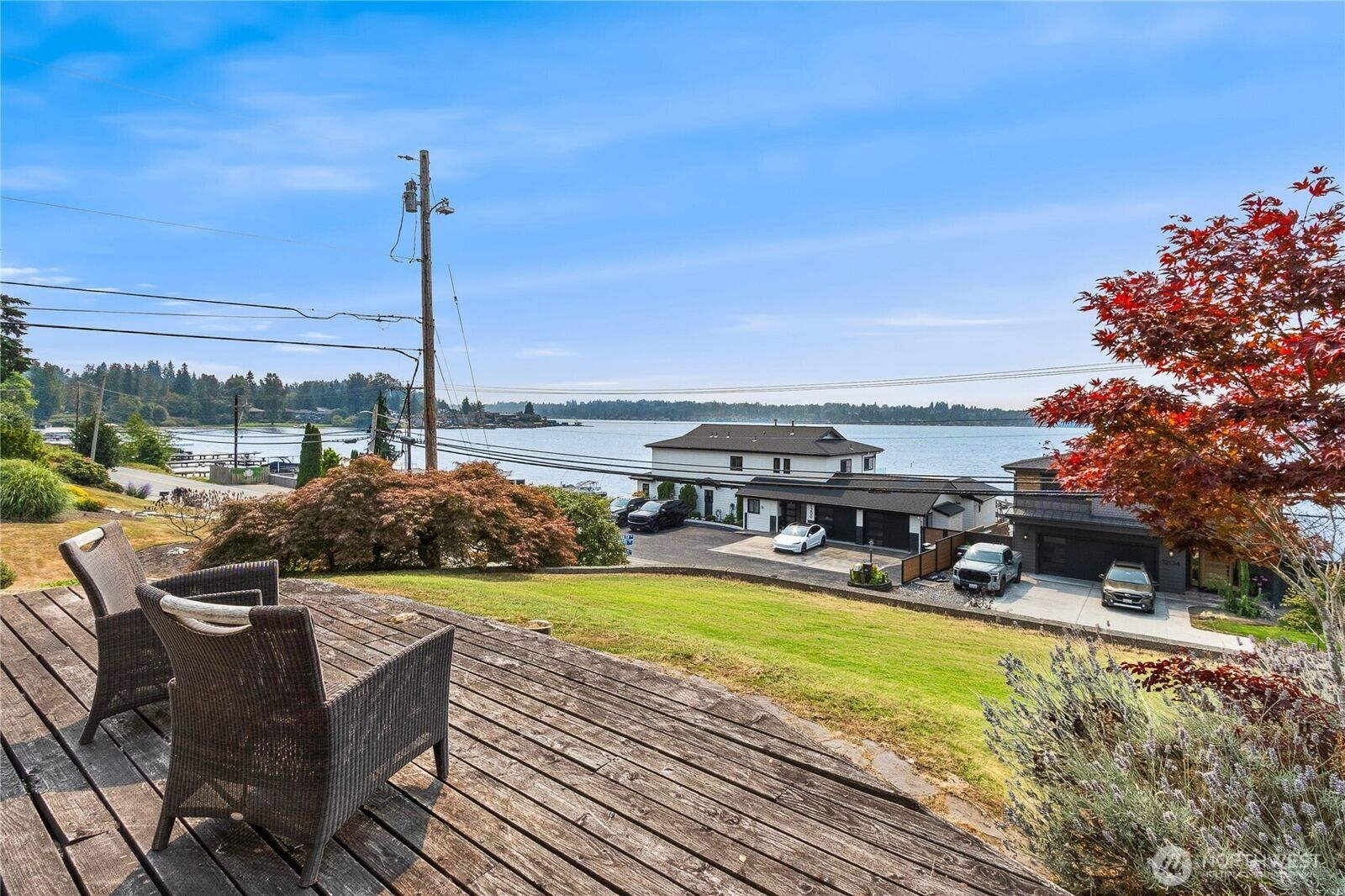 Property Photo: 1201 E Lakeshore Drive WA 98258