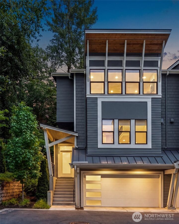 Property Photo: 7832 NE 121st Lane A WA 98034