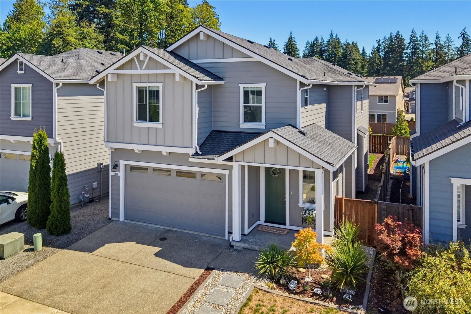 Property Photo: 9014 Viola Street SE WA 98501