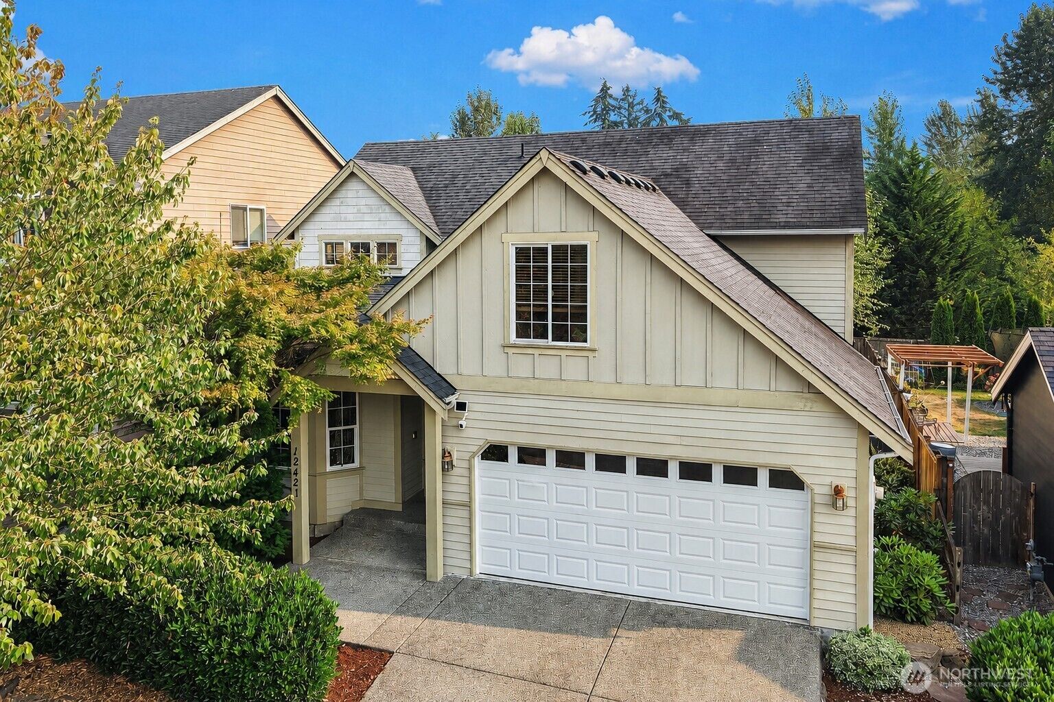 Property Photo:  12421 SE 278th Place  WA 98030 