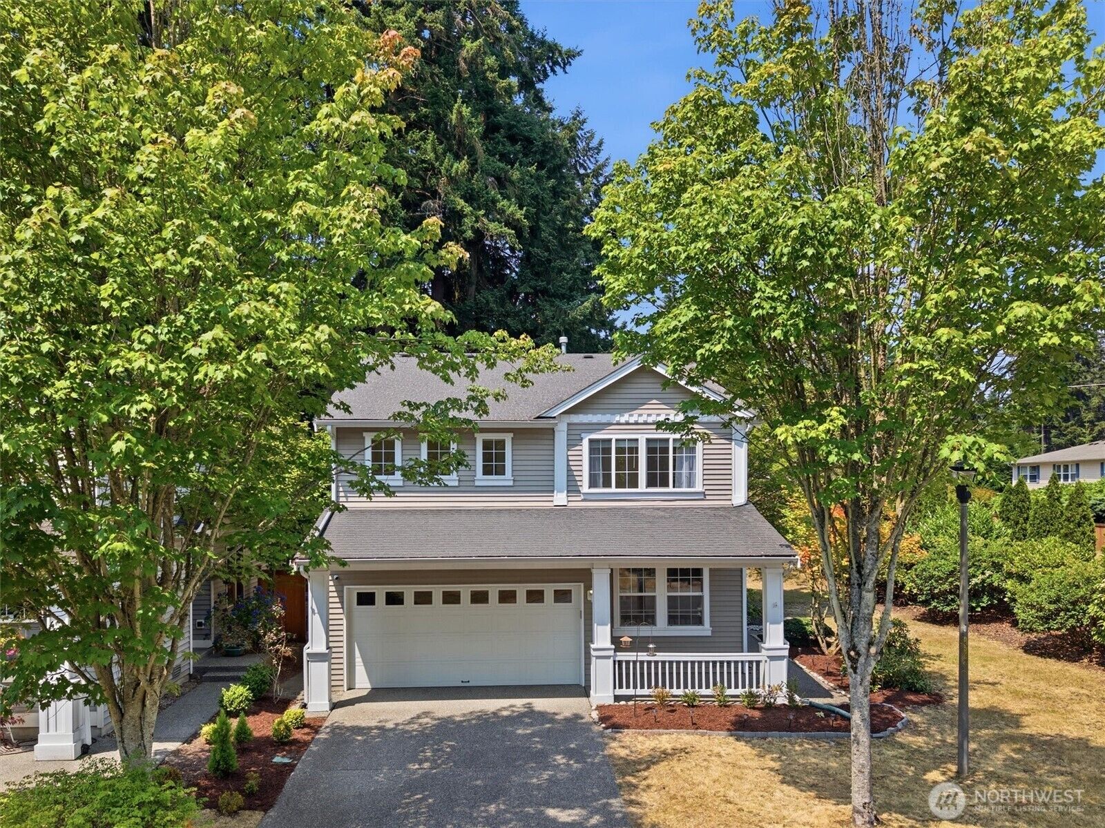 Property Photo: 17427 92nd Avenue NE WA 98011