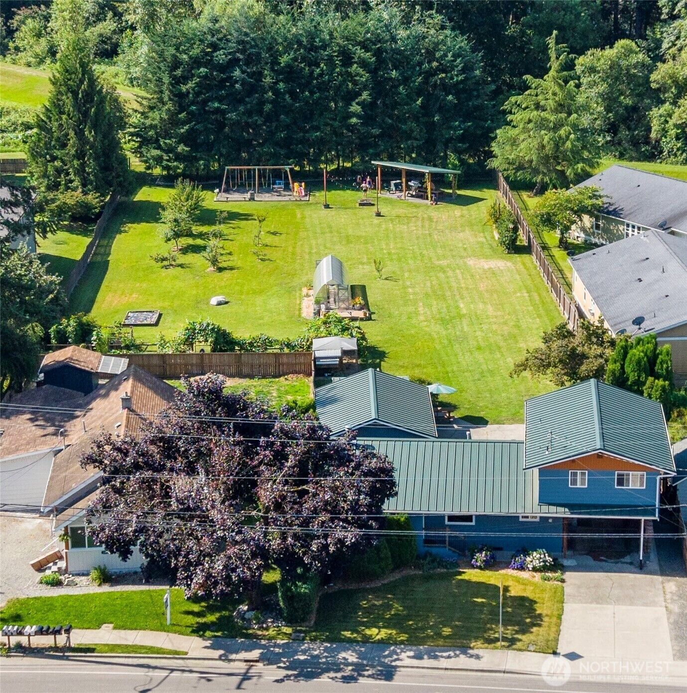 Property Photo:  307  Lincoln Street  WA 98247 