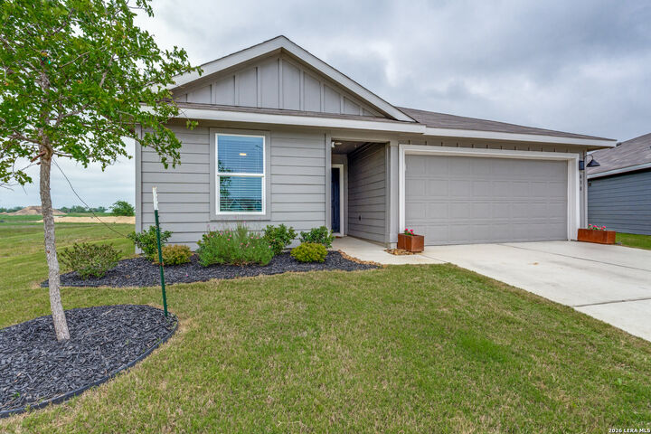 Property Photo: 438 Kayden Pt TX 78130