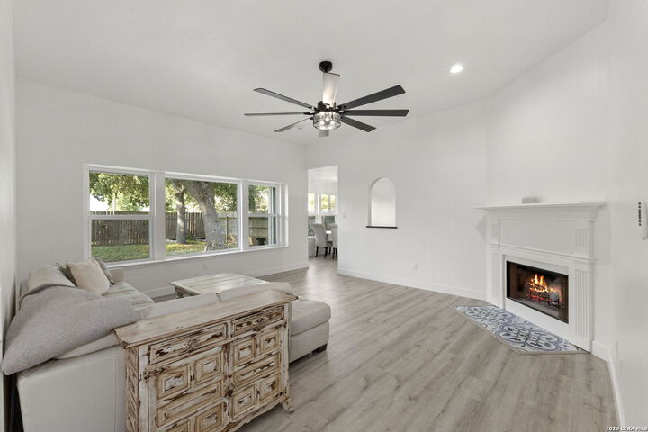 Property Photo: 205 Cibolo Basin Dr TX 78006