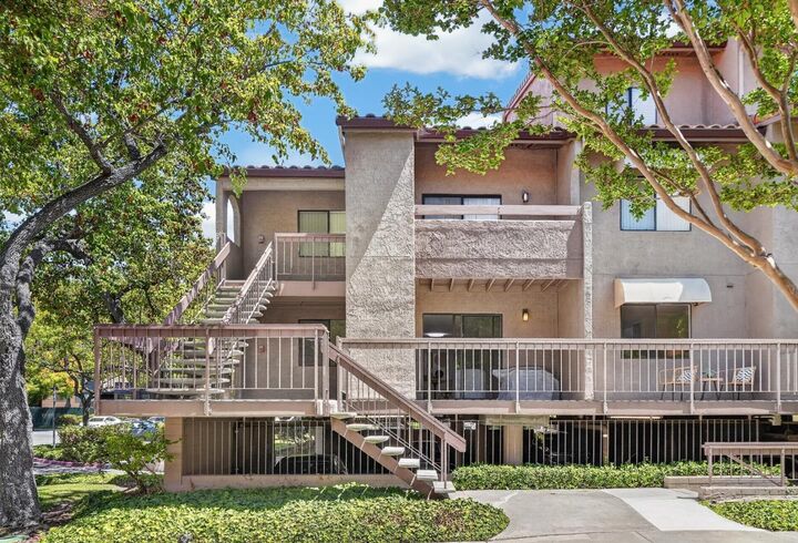 Property Photo: 2250 Monroe Street 109 CA 95050