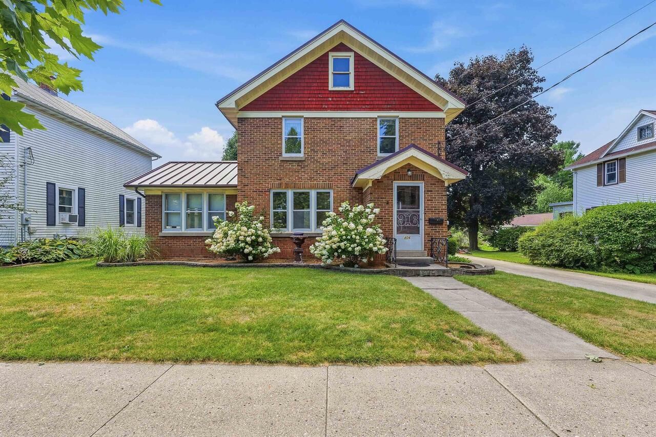 Property Photo:  406 York Street  WI 53916 