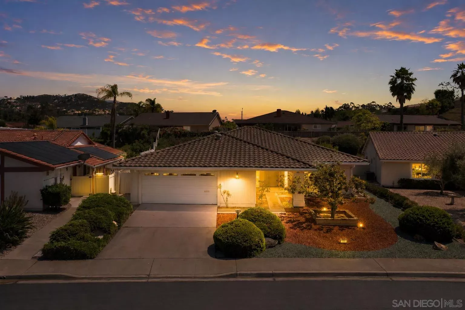Property Photo: 12621 Opimo Dr CA 92128