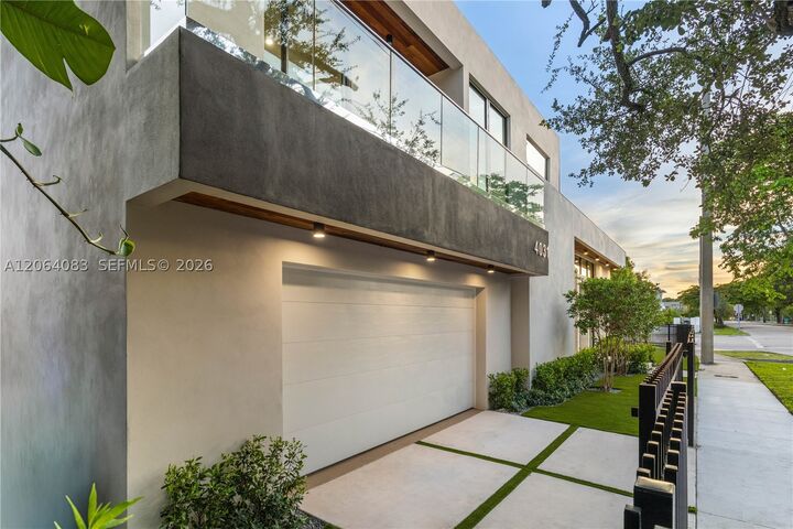 Property Photo: 4031 NW 1st Ave FL 33127