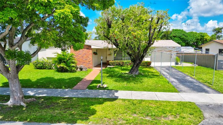 Property Photo:  1730 SW 97th Pl  FL 33165 