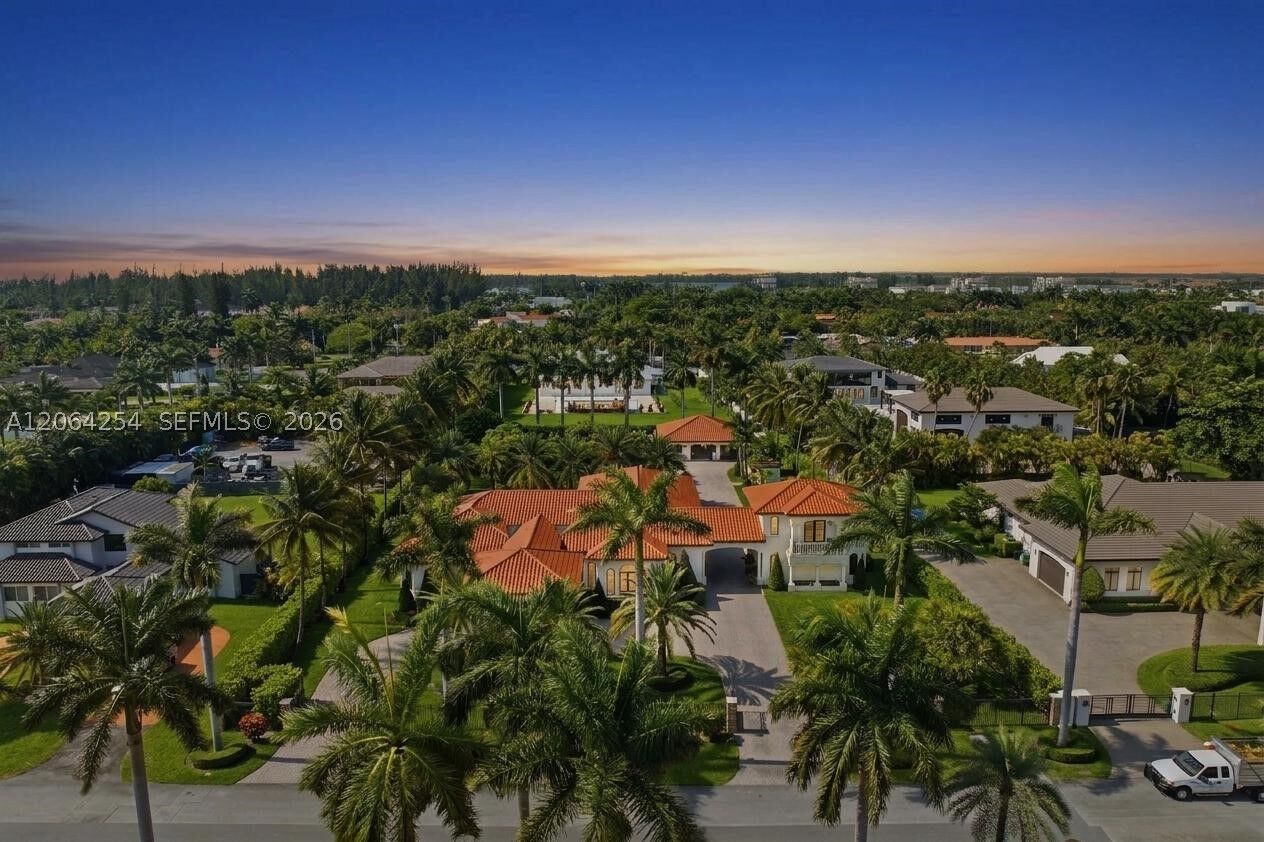 Property Photo:  10181 NW 131st St  FL 33018 