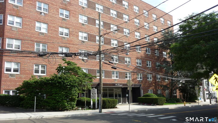 Property Photo: 99 Prospect Street 7F CT 06901