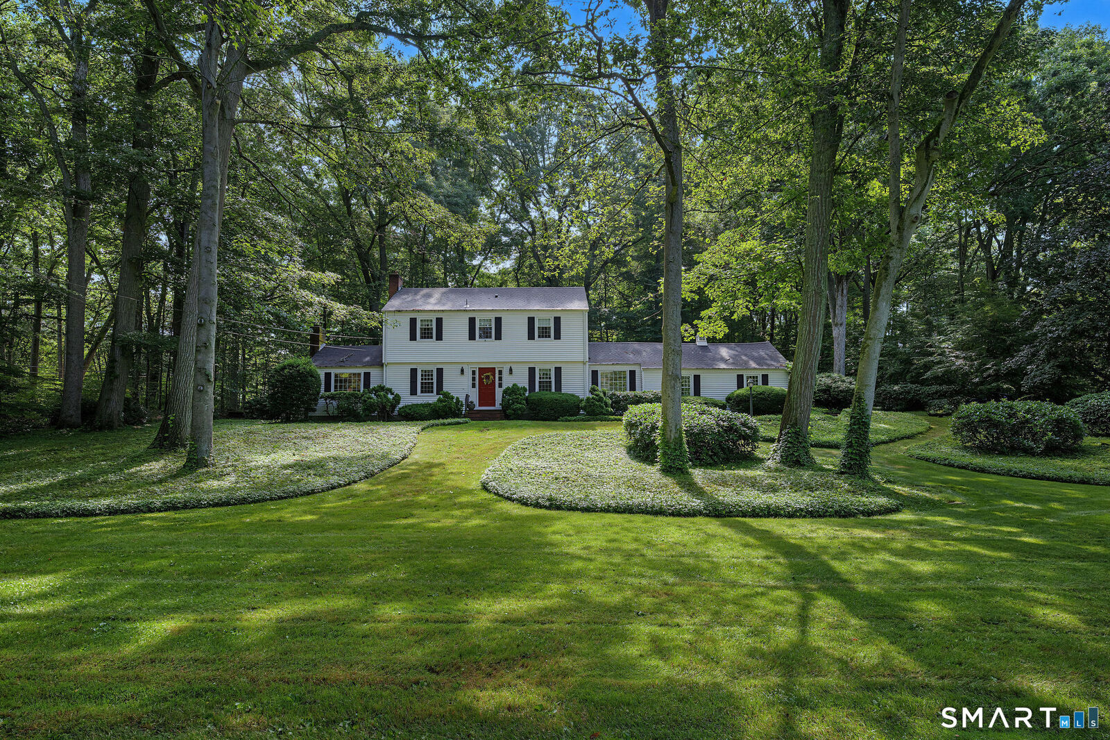 Property Photo:  7 Milestone Lane  CT 06443 