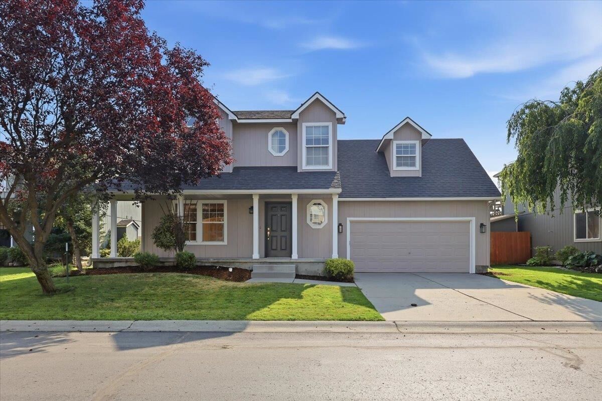 Property Photo: 5205 S Altamont Ln WA 99223