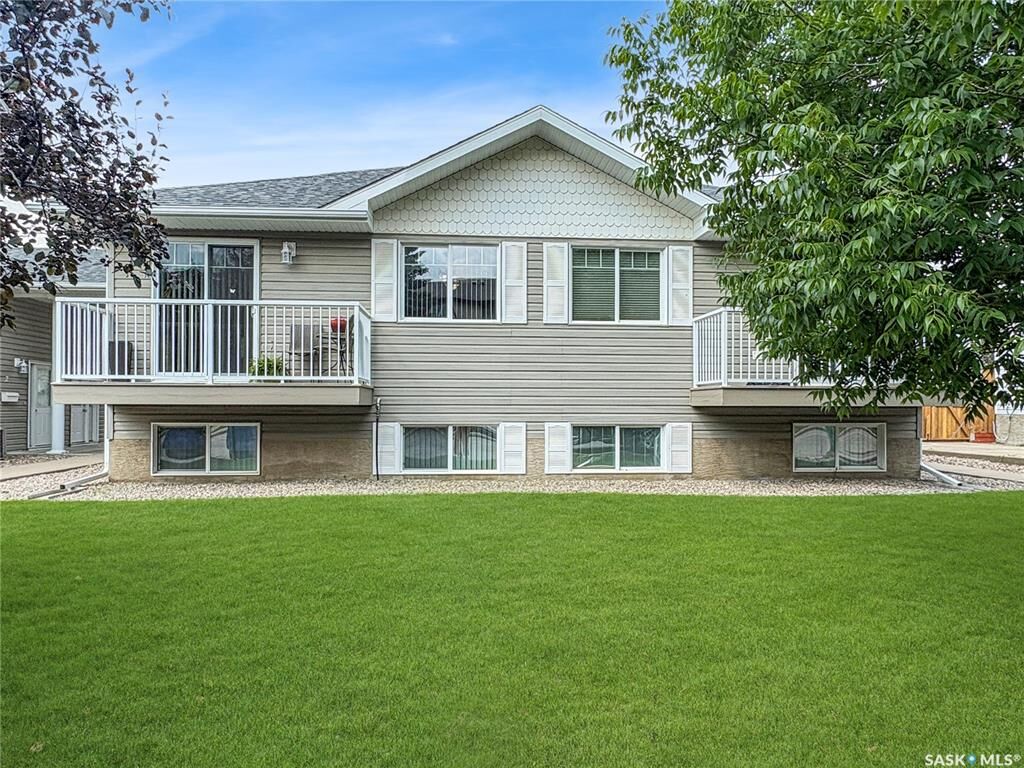 Property Photo:  2321 Kildeer Drive Unit 5  SK S9A 3T4 
