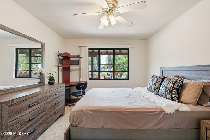 Property Photo: 135 S Paseo Quinta B AZ 85614