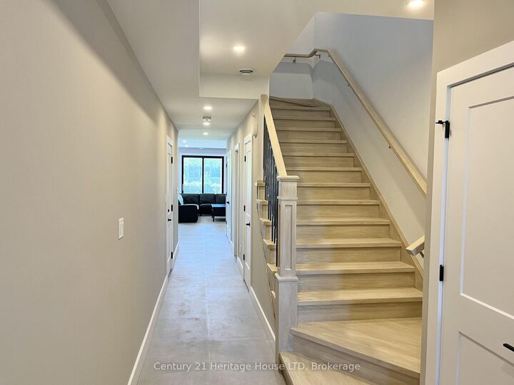 Property Photo:  99A Moffatt Street  ON L2P 2L6 
