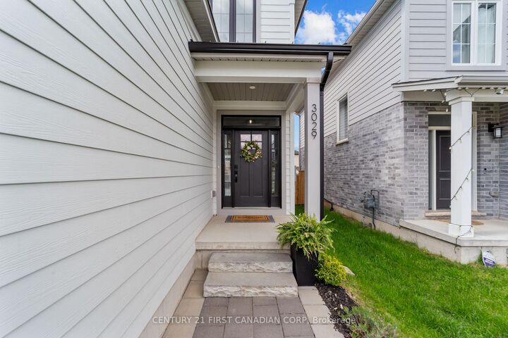 Property Photo:  3029 Heardcreek Trail  ON N6G 2S7 