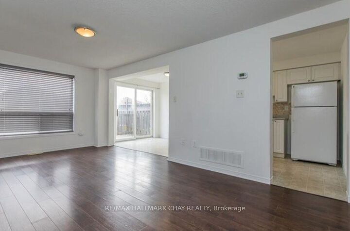 Property Photo: 361 Dunsmore Lane ON L4M 7B1