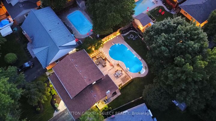 Property Photo:  25 Havenridge Crescent  ON N6H 4L5 