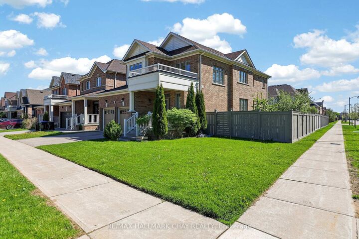 Property Photo: 43 Walls Crescent ON L0G 1W0
