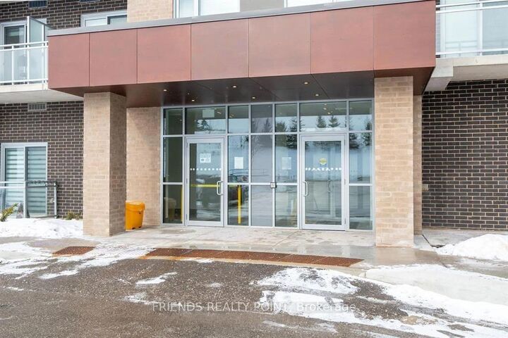 Property Photo:  56 Lakeside Terrace 712  ON L4M 0L4 
