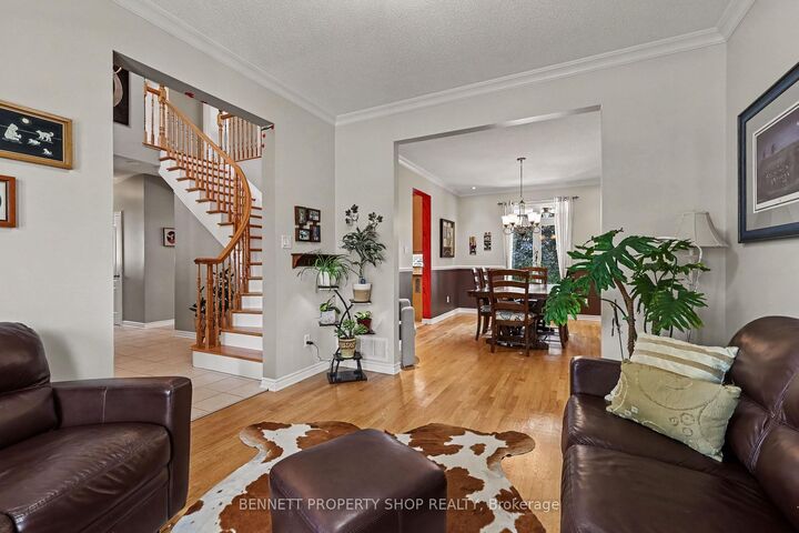 Property Photo: 32 Rochelle Drive ON K0A 2Z0