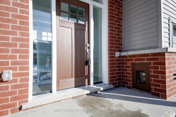 Property Photo:  645 Hamsa Street  ON K2J 6Z7 