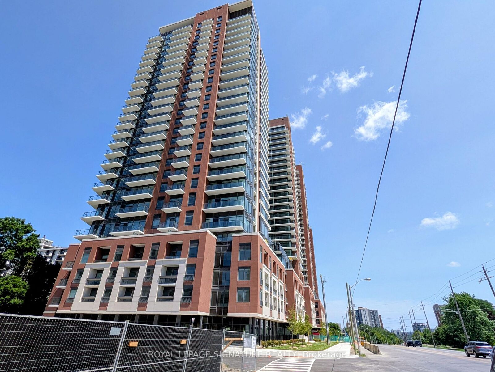 Property Photo: 4010 Eglinton Avenue W 807 ON M9A 4M2