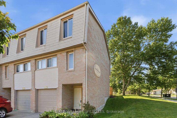 Photo de la propriété: 1206 Limberlost Road ON N6G 3A5