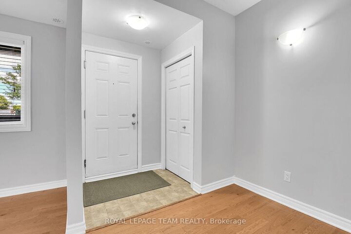 Property Photo:  105 Fraser Fields Way H  ON K2J 5V1 