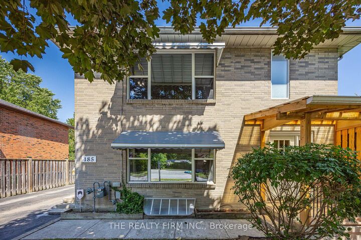 Property Photo: 185 Cooper Street ON N6H 2C5