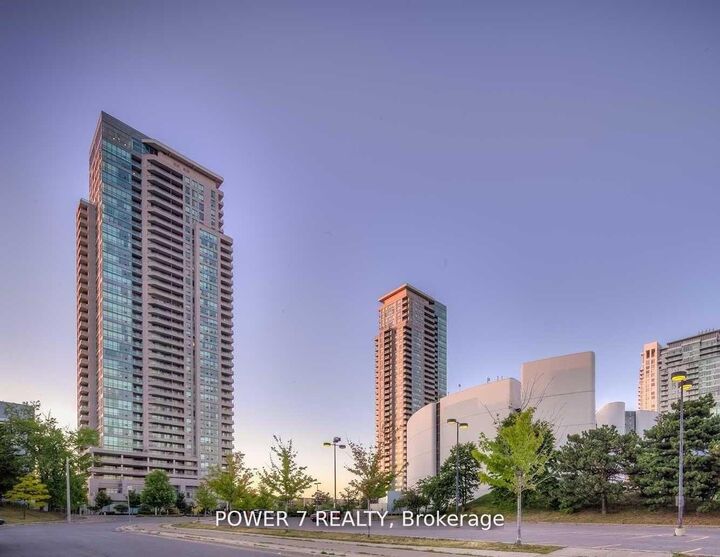Property Photo:  60 Brian Harrison Way 3408  ON M1P 5J5 