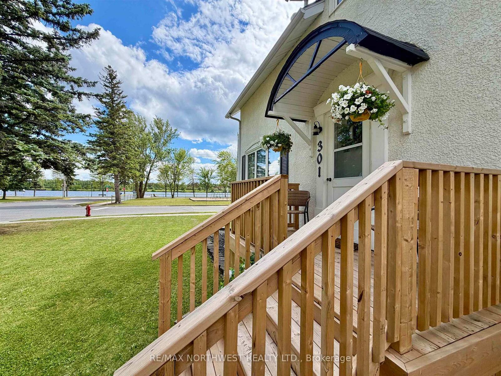 Property Photo: 301 Butler Avenue ON P9A 2N8